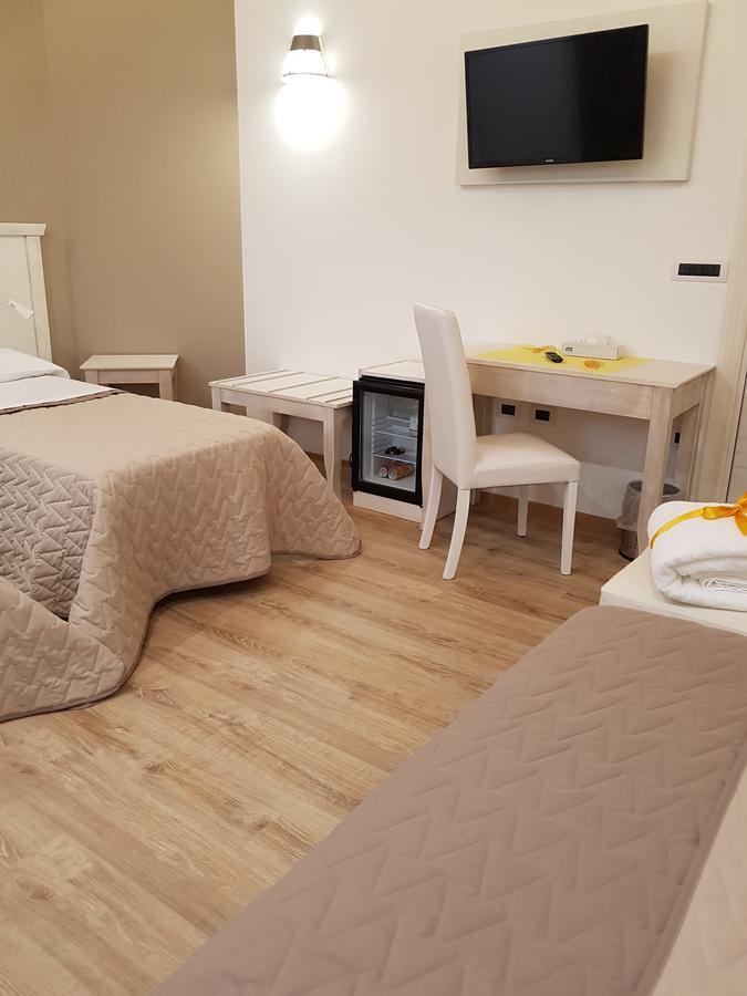 San Pietro Bed & Breakfast Mileto Exterior photo